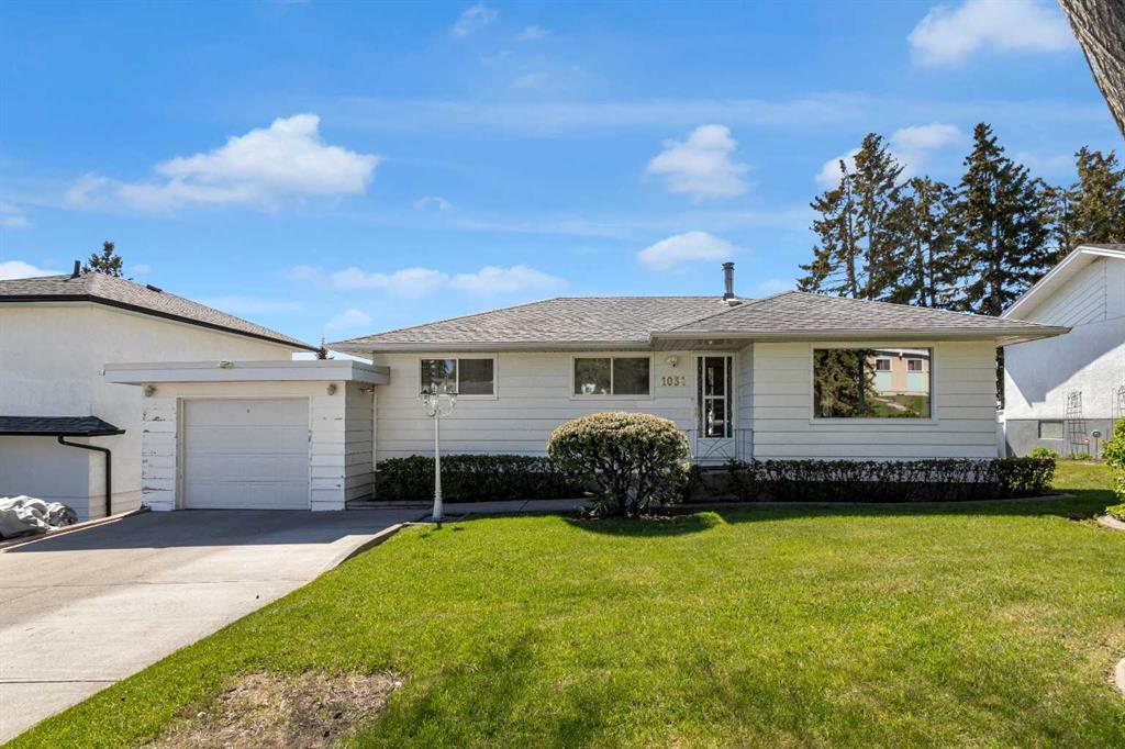 1031 Thorneycroft Drive NW, Calgary, AB, T2K 3K7