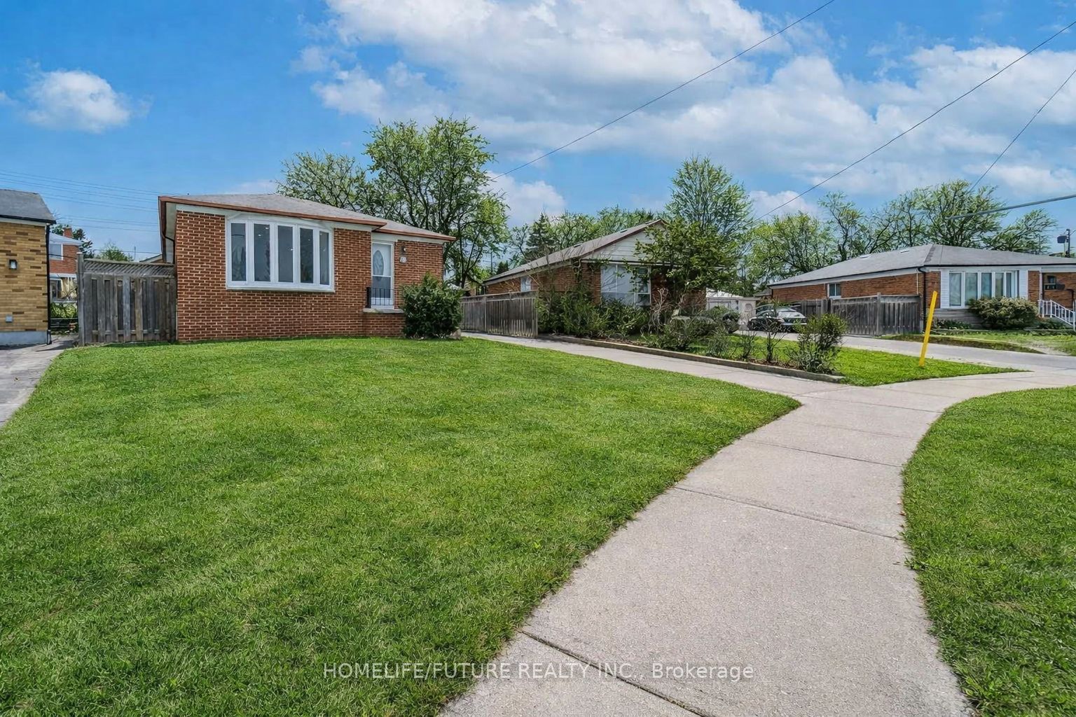 Bsmt-102 Golfhaven Drive, Toronto, ON, M1G 2E3