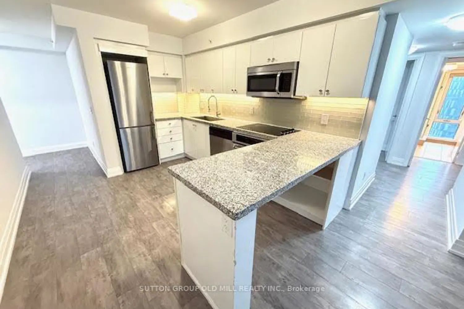 565 Wilson Avenue W804