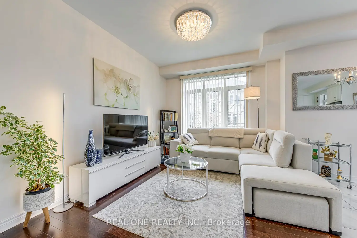 Additional image 18 of 3310 Erasmum Street