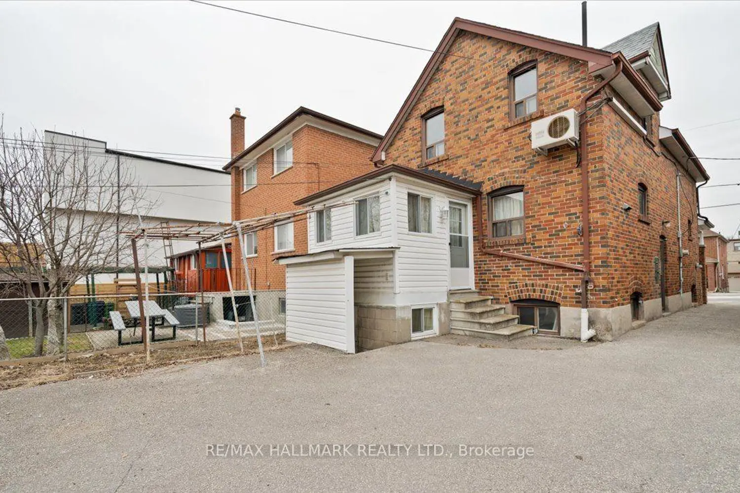 Additional image 14 of 39 Lanark Avenue