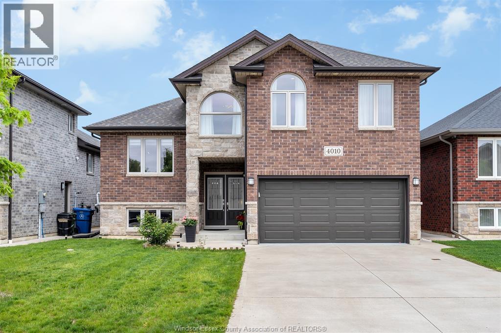 4010 Cosenza , Windsor, ON, N9G0A5