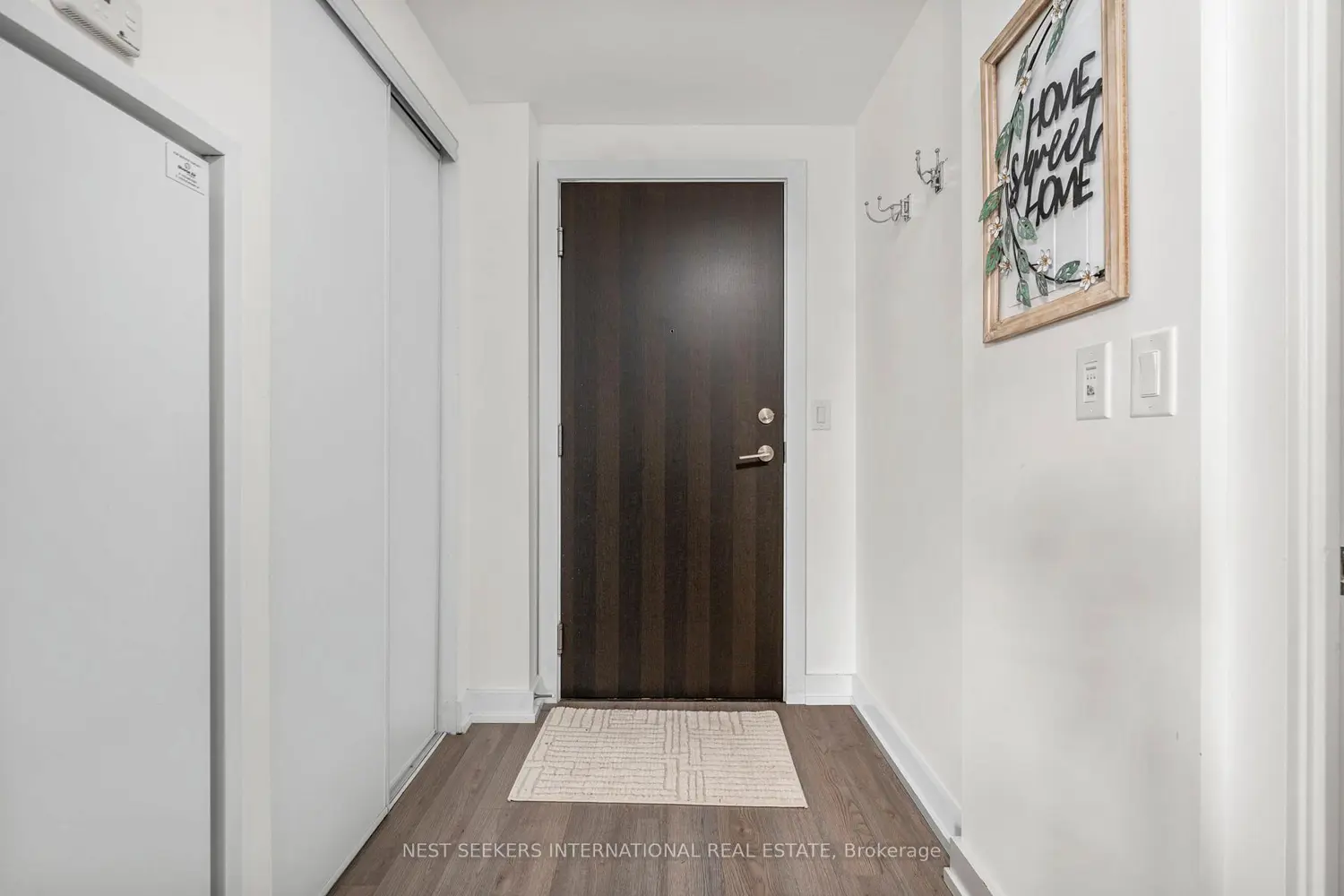 Additional image 5 of 6 Parkwood Avenue 303