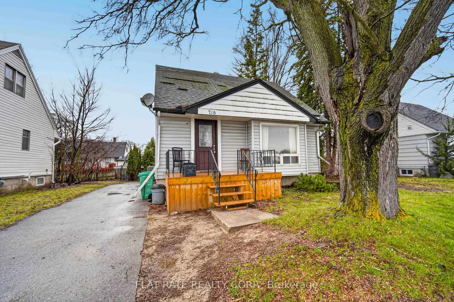 718 Gillespie Avenue