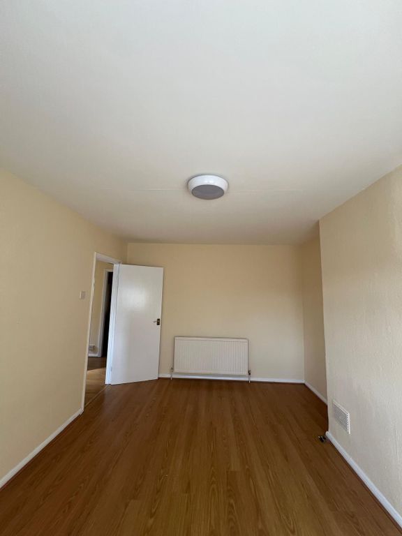 Additional image 4 of 2 bed maisonette to rentRiverside Gardens, Wembley HA0