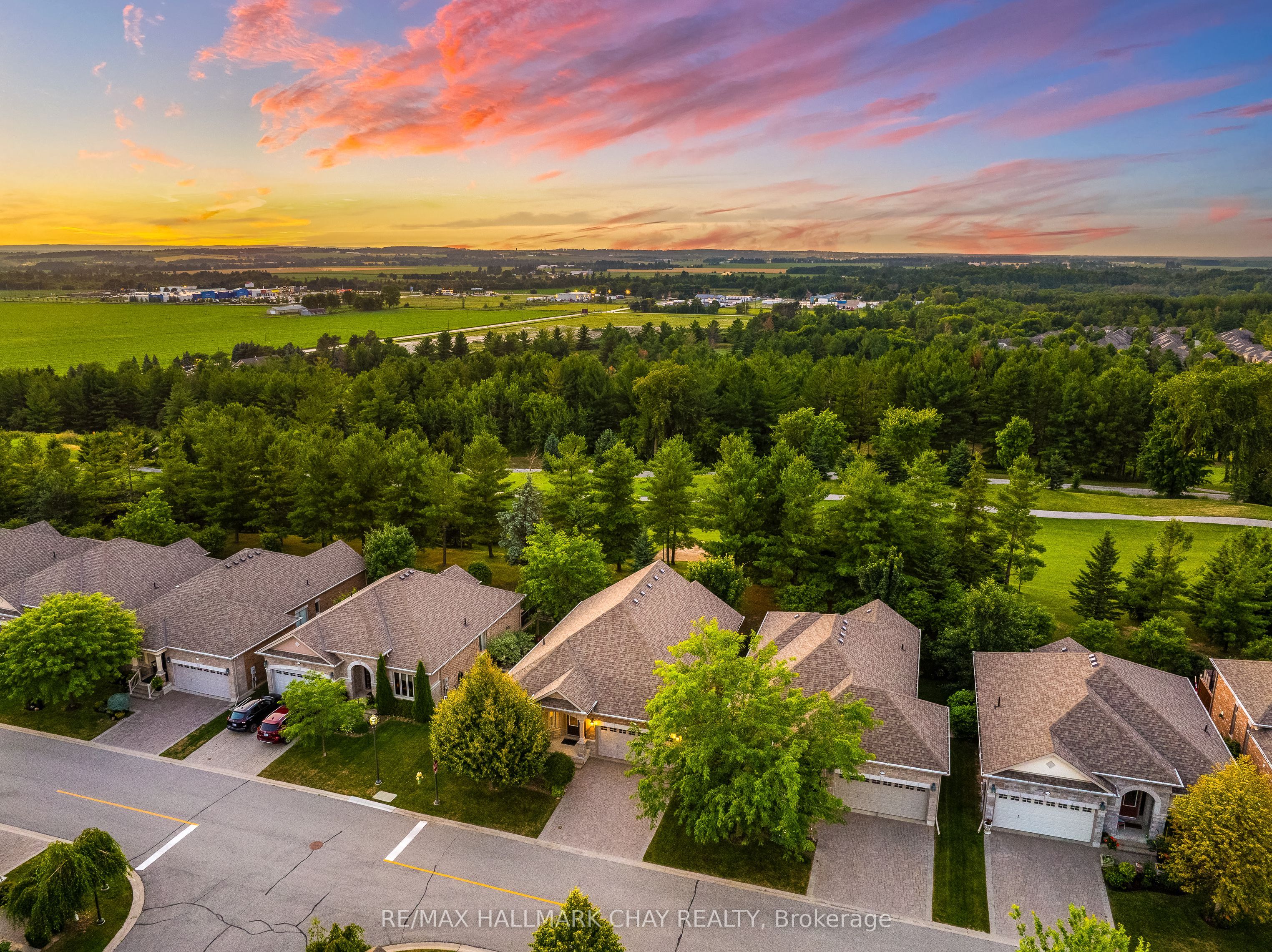 199 Ridge Way, New Tecumseth, ON, L9R 0K5