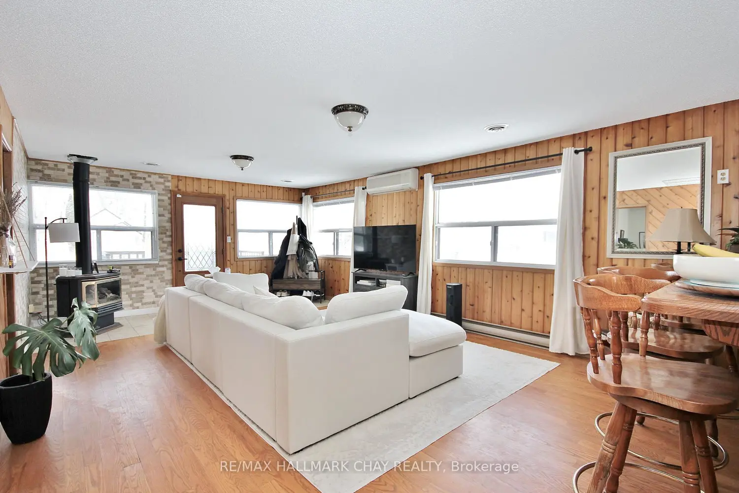 Additional image 4 of 1099 Poplar Drive