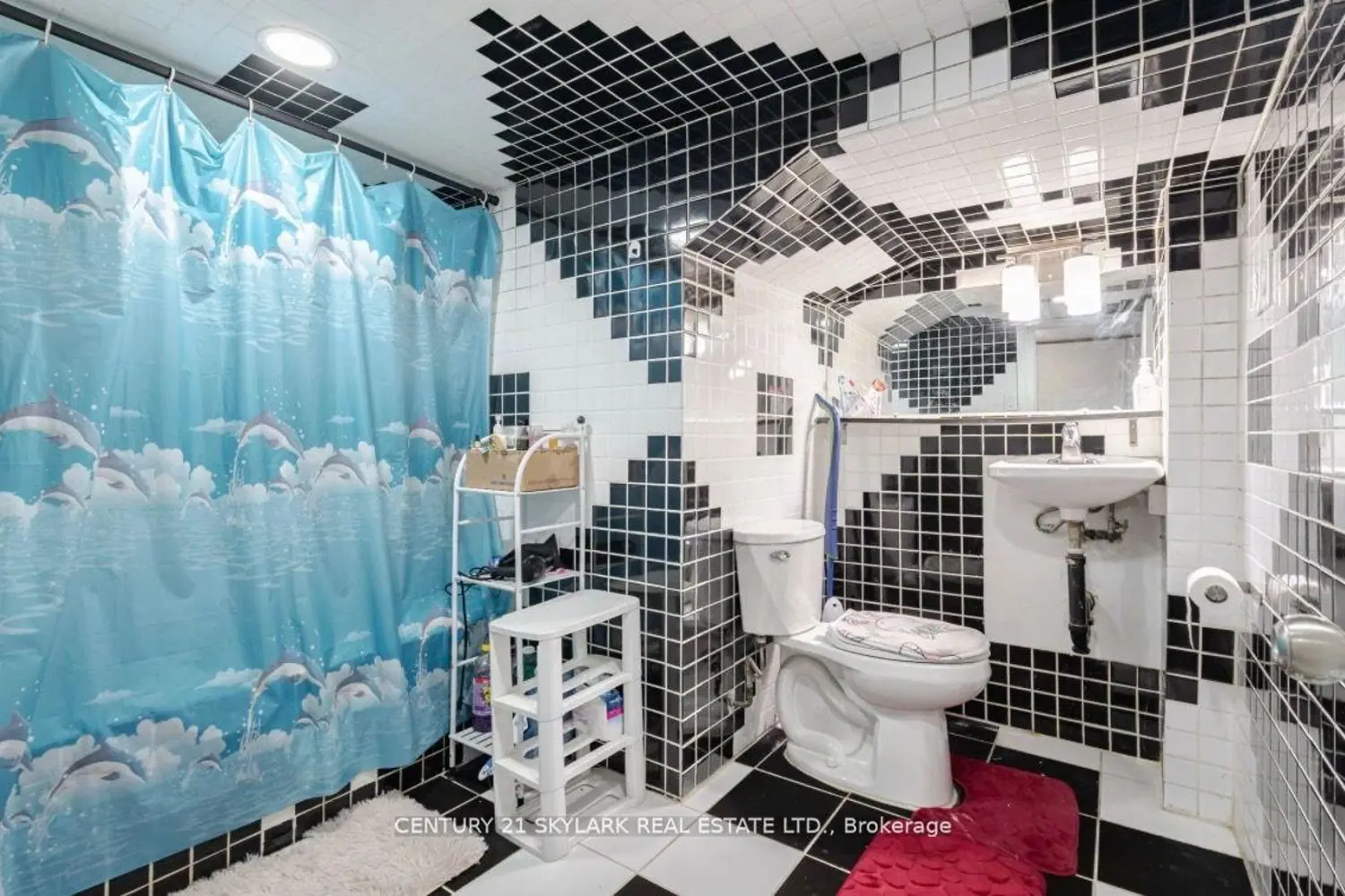 Additional image 19 of 435 Silverstone Drive 26