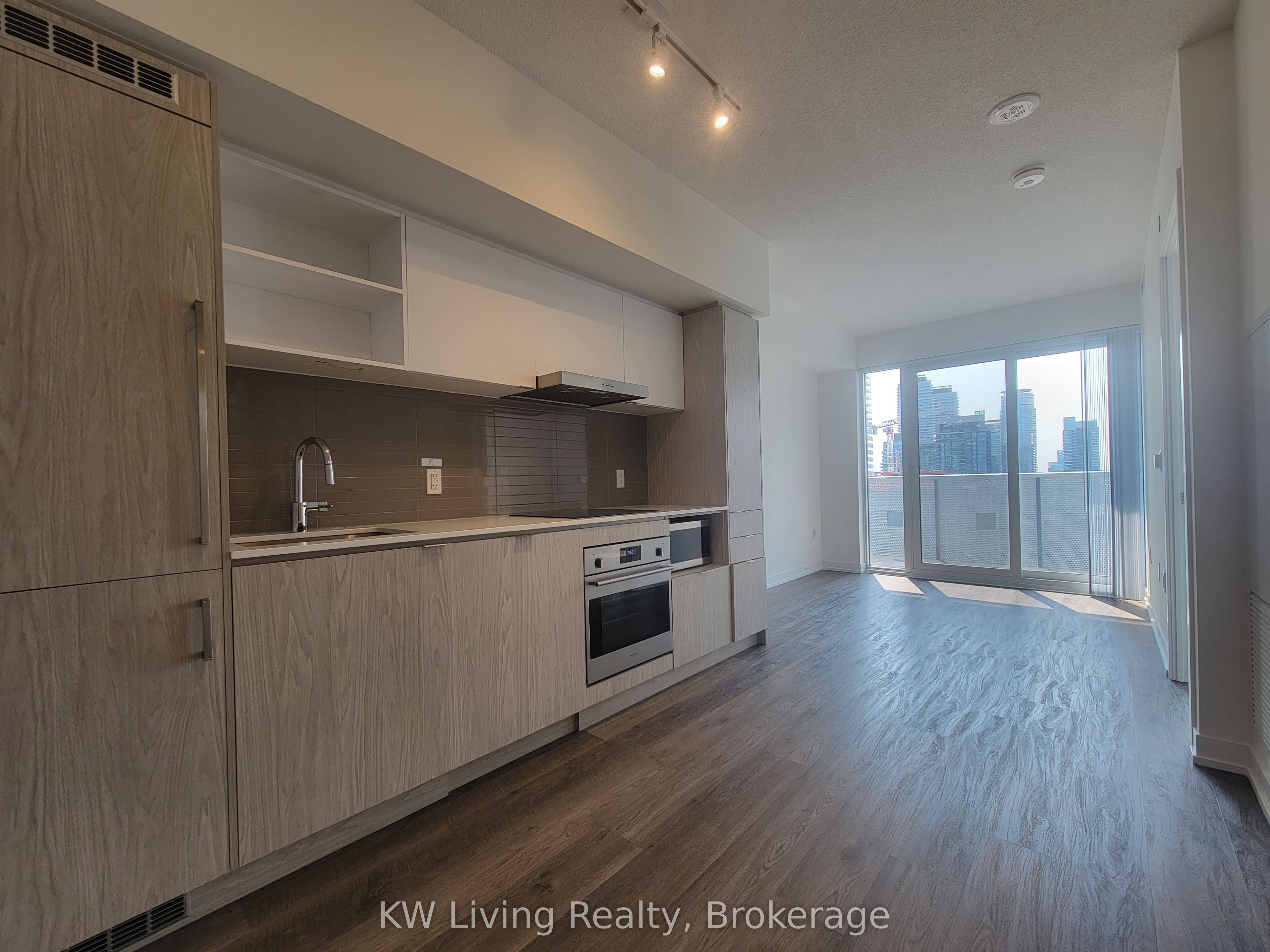 Additional image 2 of 4716-55 Cooper Street, Toronto, ON, M5E 0G1
