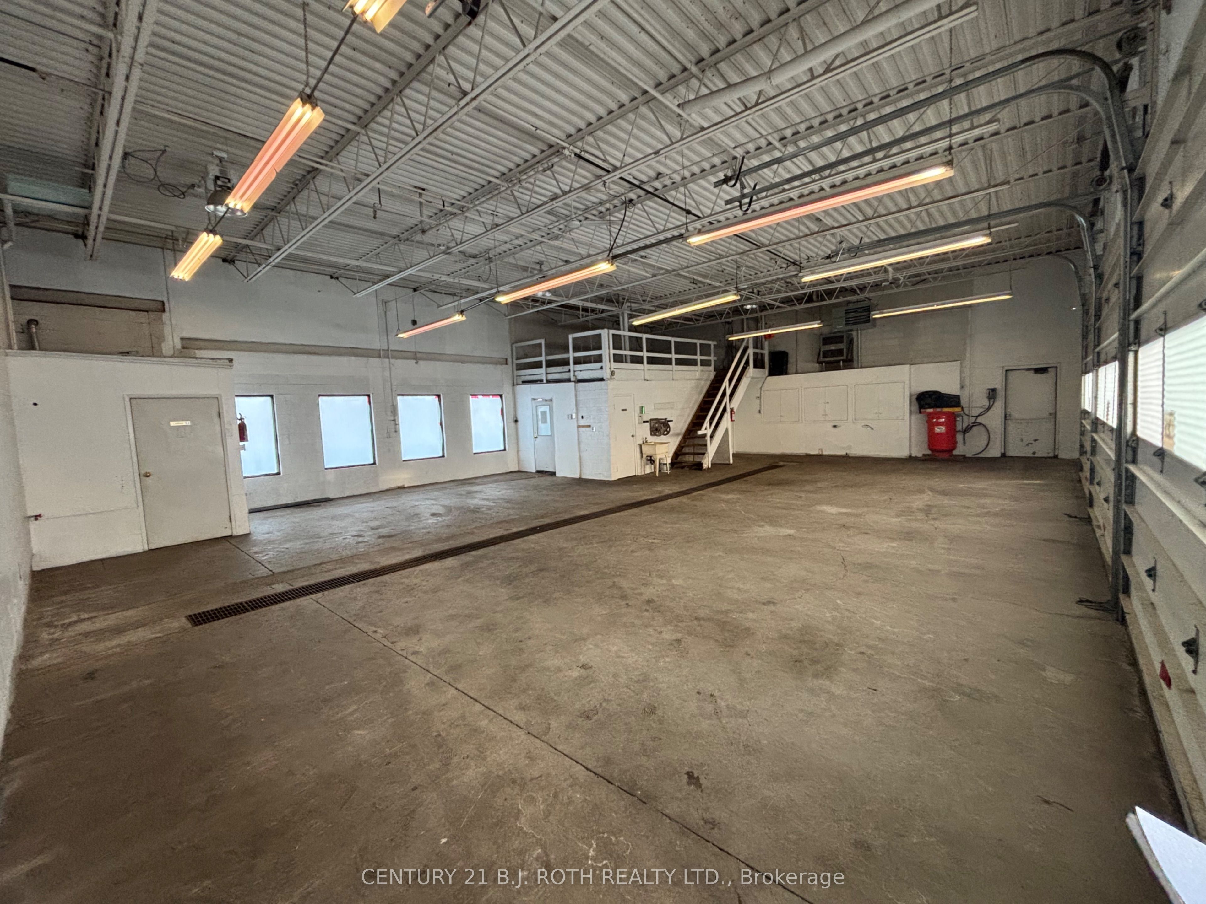 Additional image 4 of 124 Anne Street S, Barrie, ON, L4N 6A2