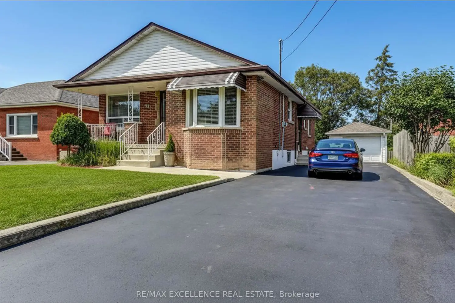 99 Duncombe Drive