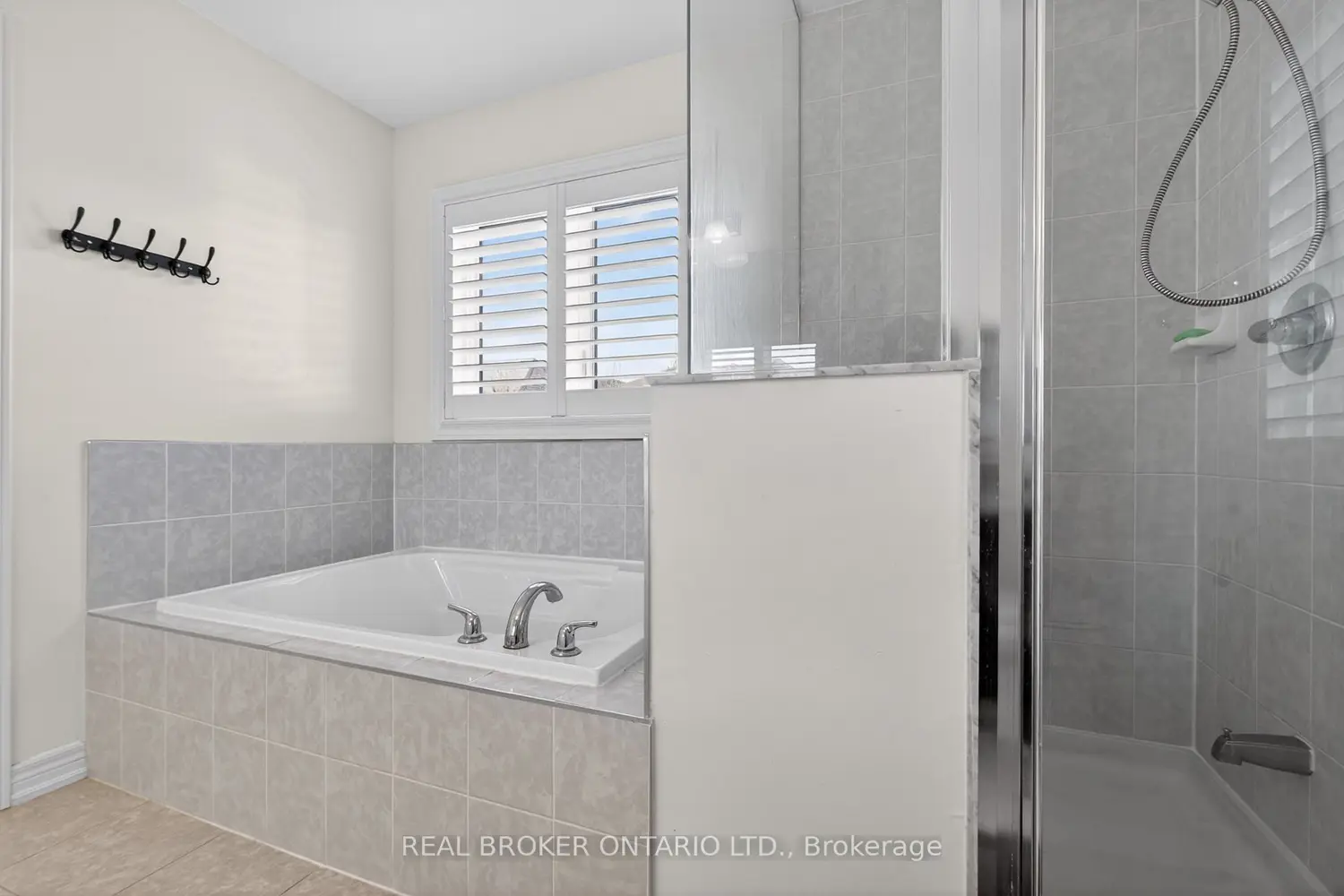 Additional image 16 of 27 Fingland Crescent