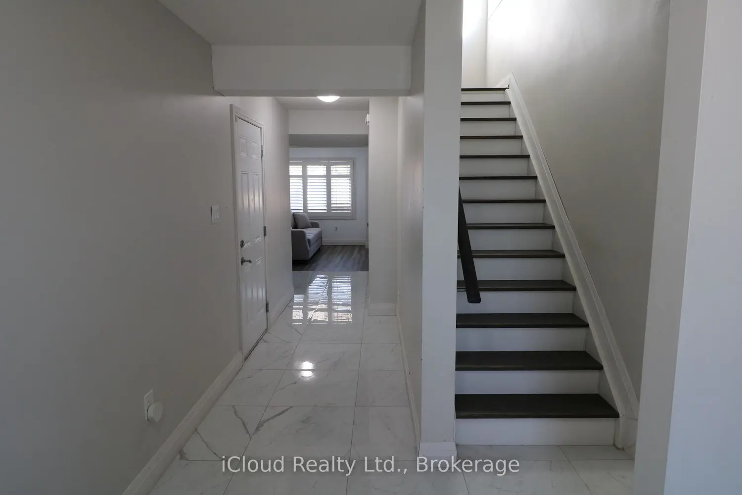 Additional image 4 of 1355 Coleman Crescent