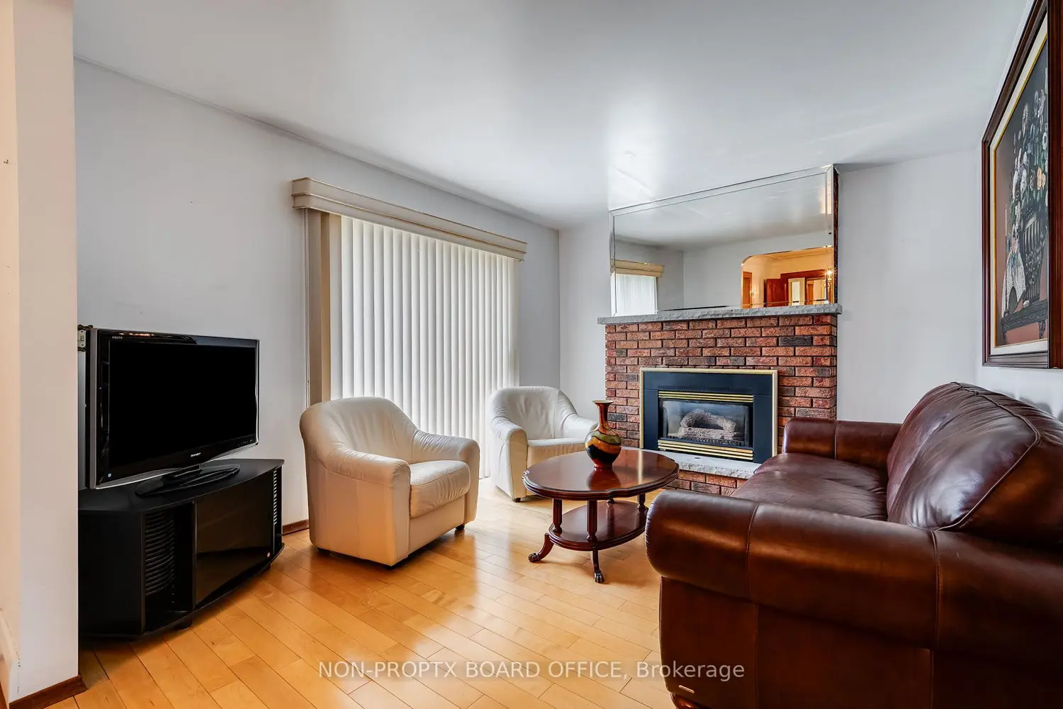 Additional image 3 of 2279 Lillian Avenue