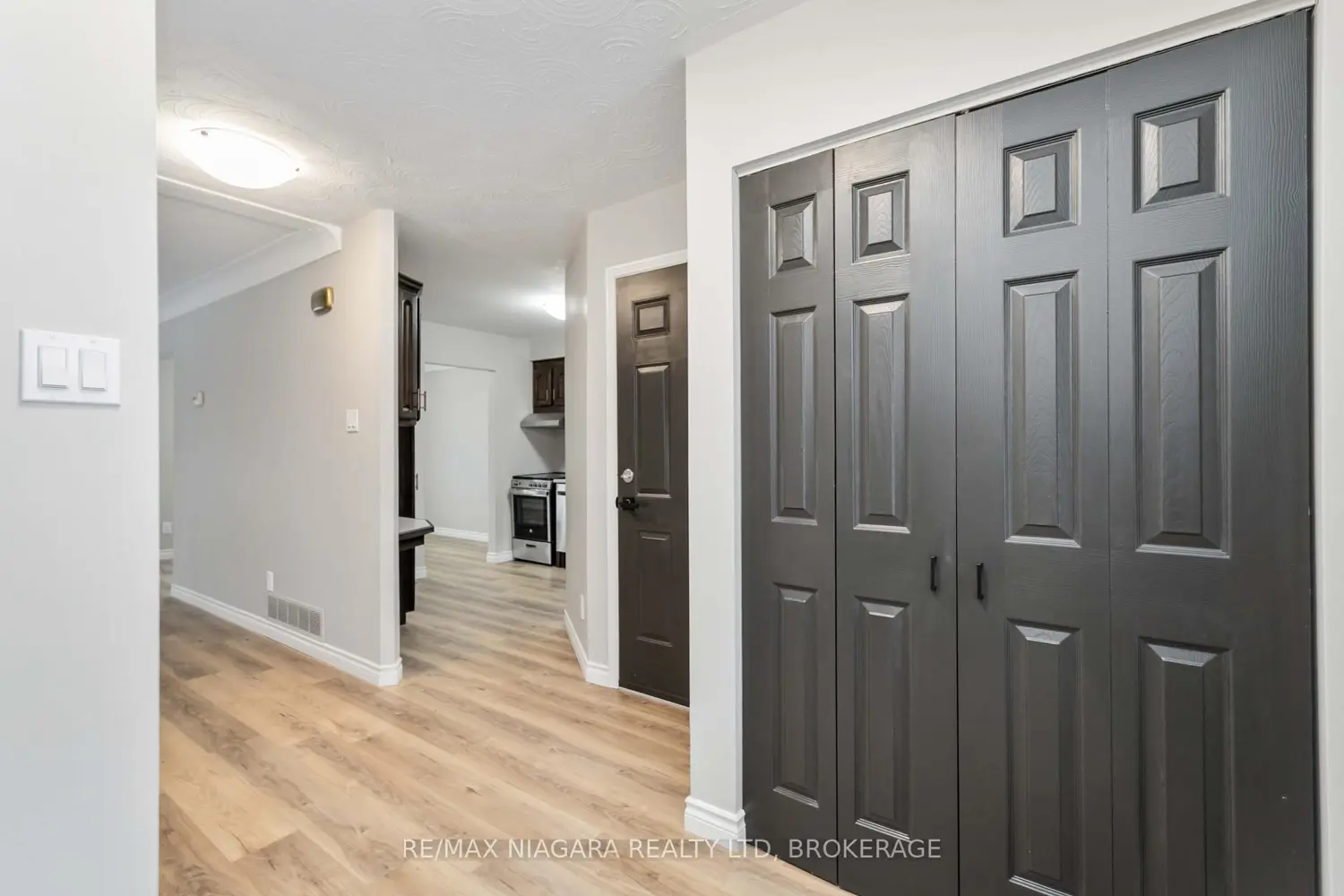 Additional image 3 of 10 Donegel Place