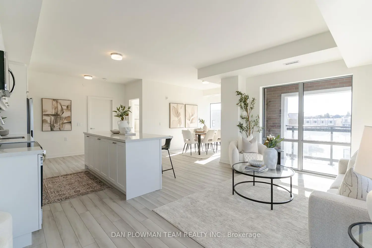 51 Clarington Boulevard 321 photo 2
