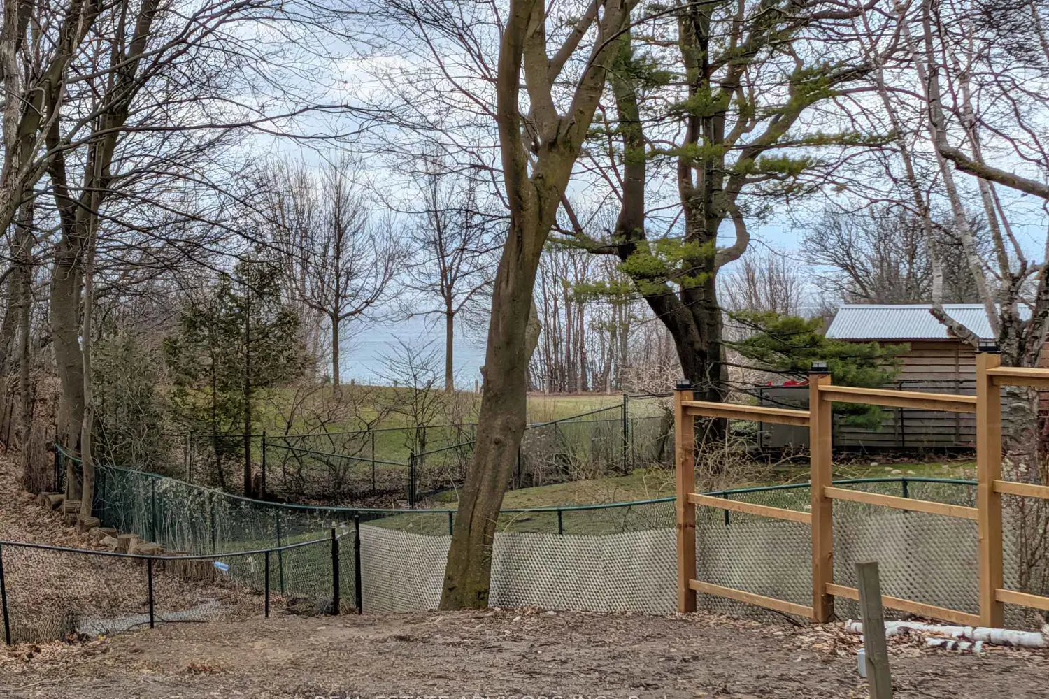 Additional image 15 of 1 Lakehill Crescent