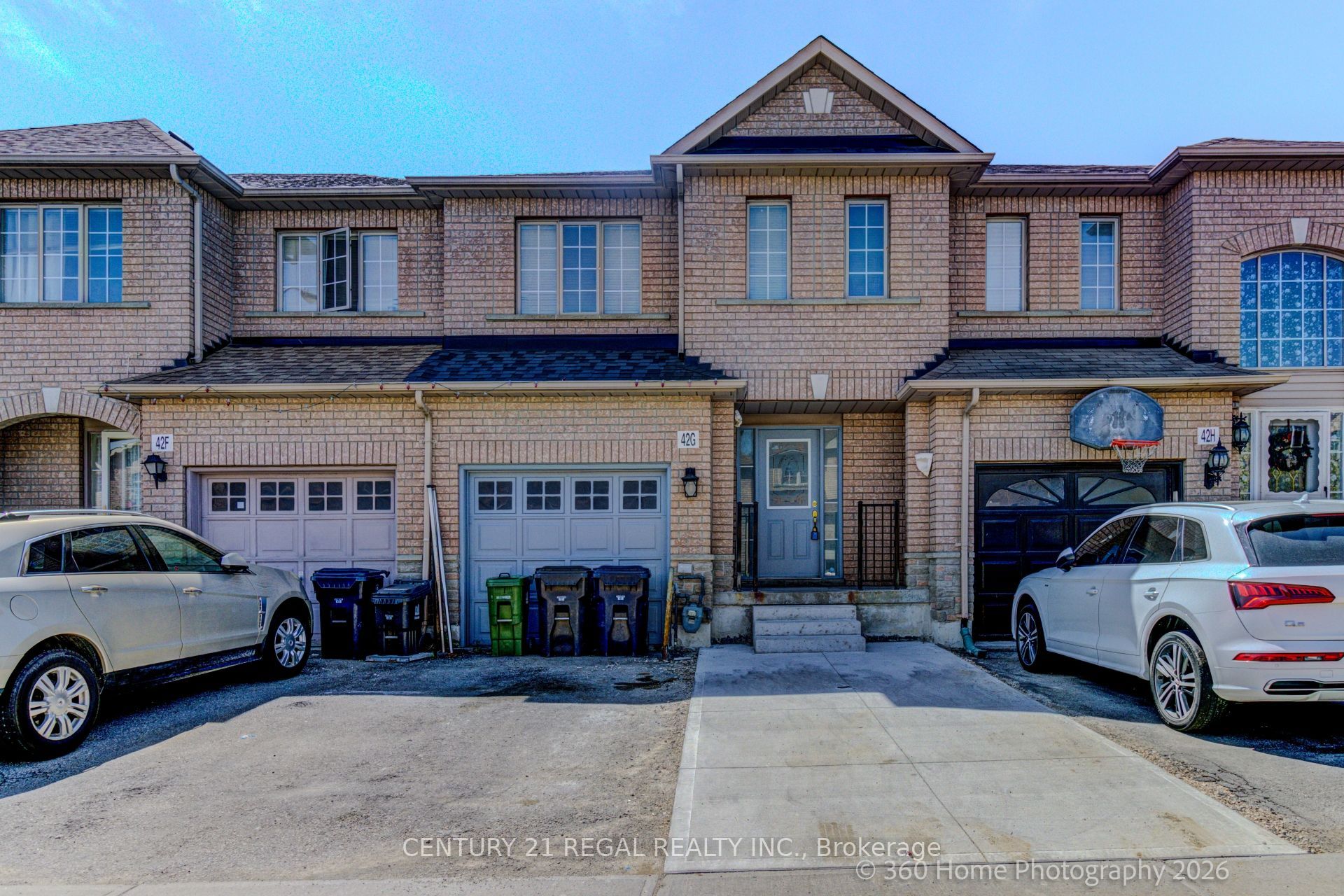 42G View Green Crescent, Toronto, ON, M9W 7C9