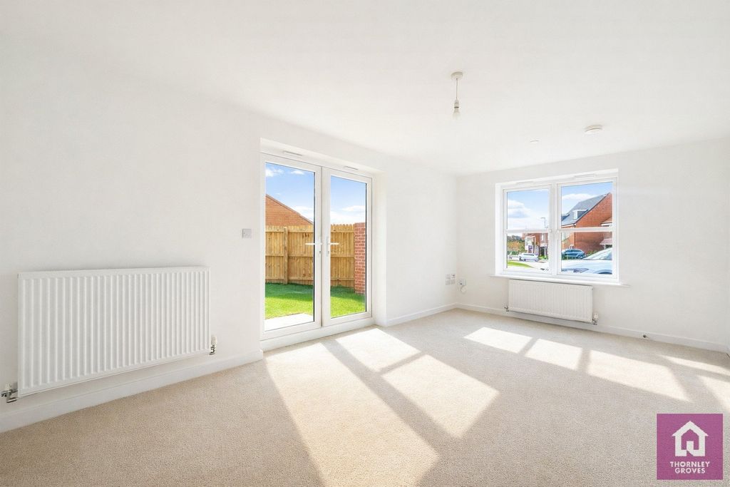 Additional image 2 of 3 bed detached house to rentOak Road, Queensgate, Deeside, Flintshire CH5