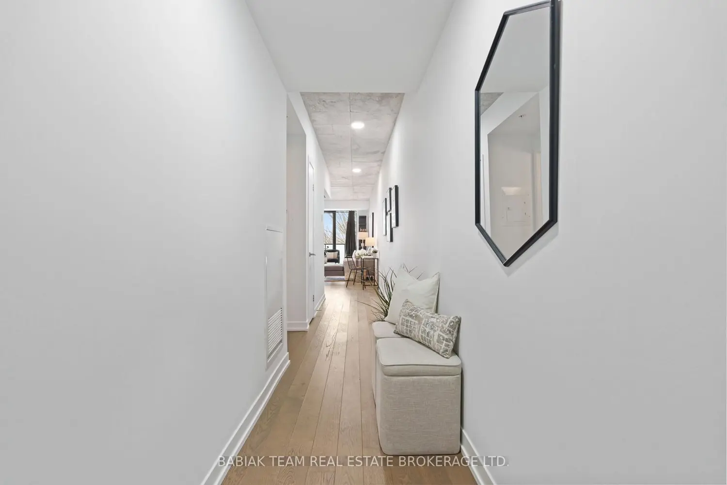 Additional image 9 of 530 Indian Grove 401