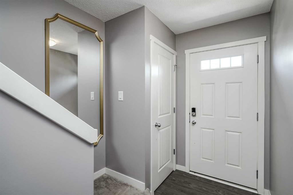 Additional image 5 of 313 Copperpond Landing SE, Calgary, AB, T2Z 1G6