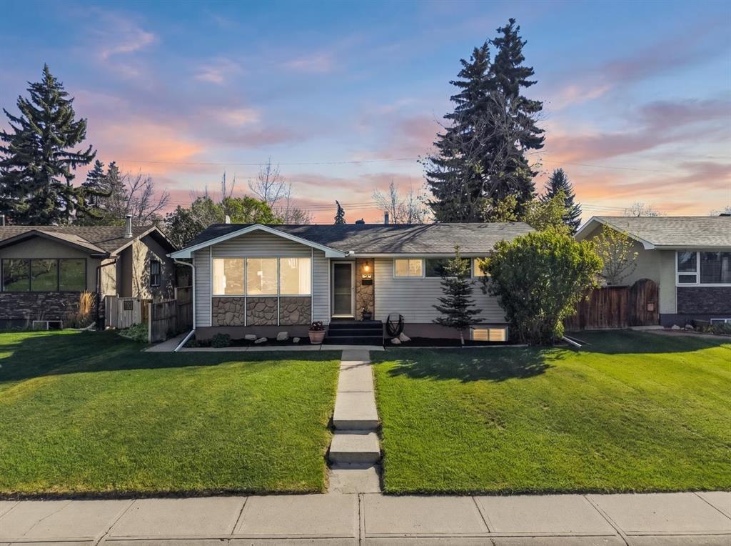 2420 Langriville Drive SW, Calgary, AB, T3E 5G8
