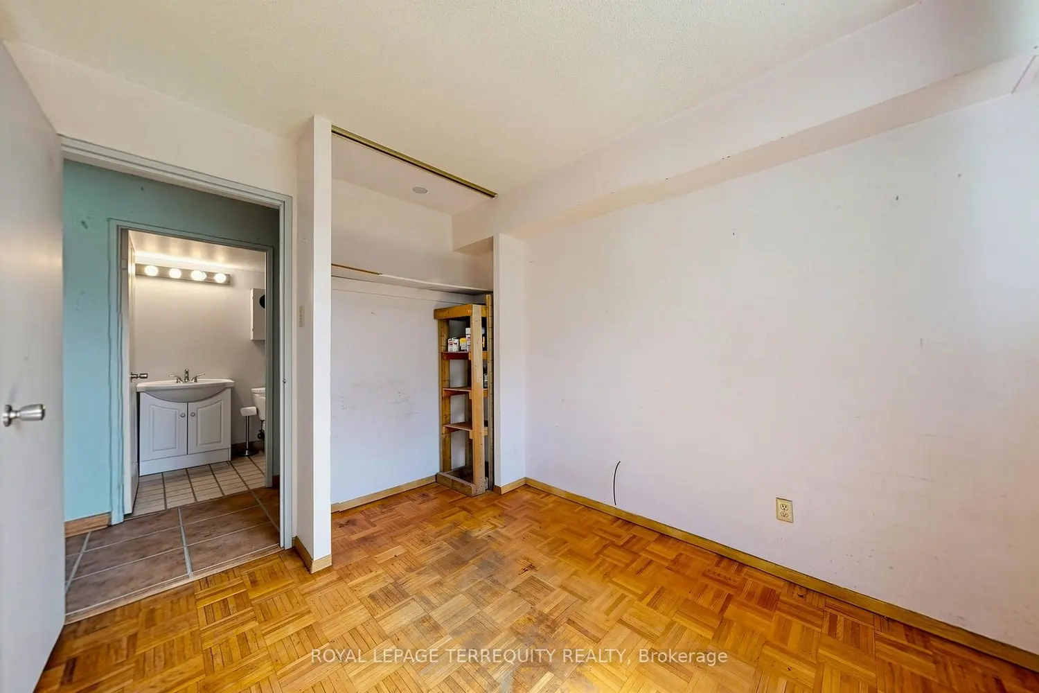 Additional image 19 of 30 Sunrise Avenue 103
