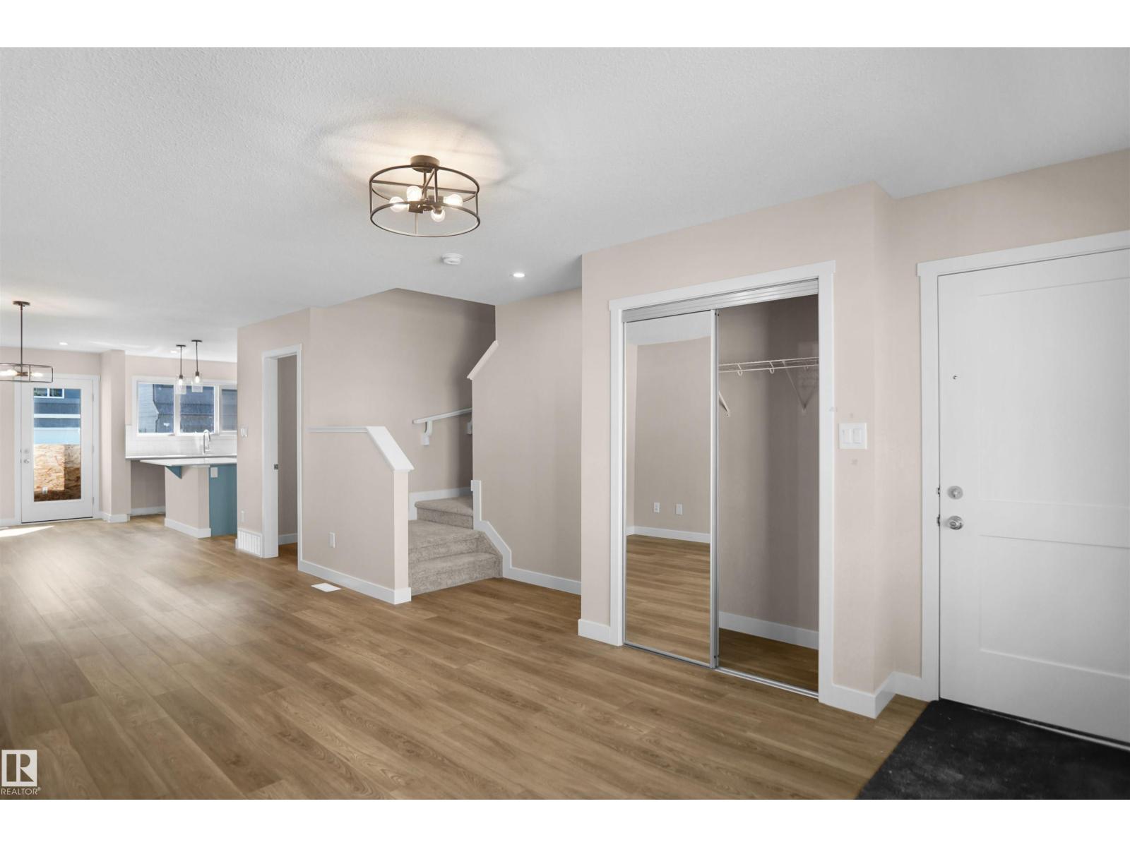Additional image 3 of 19453 22 Avenue NW, Edmonton, AB, T6M3J3