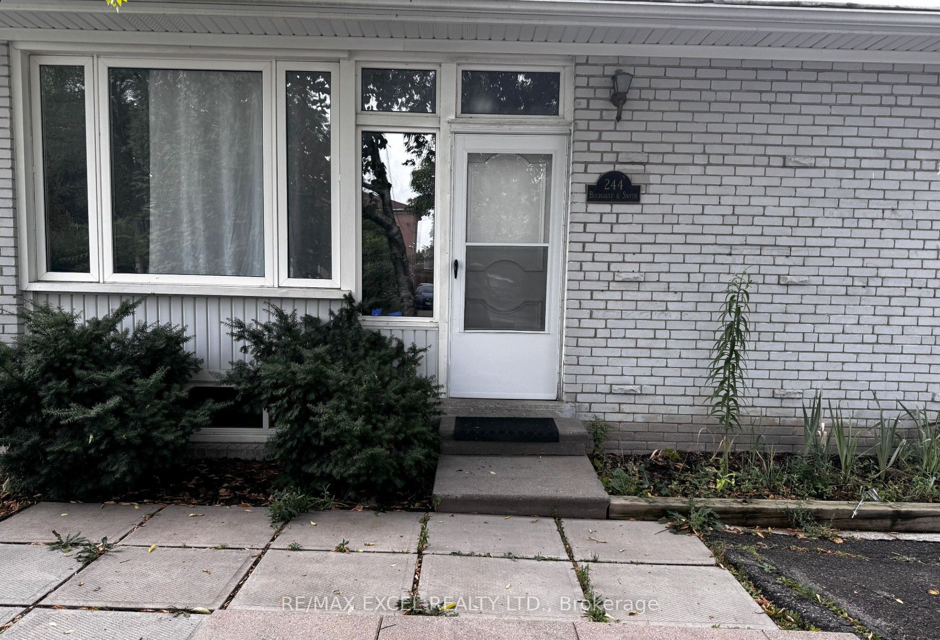 Additional image 2 of Main-244 Demaine Crescent, Richmond Hill, ON, L4C 2W5
