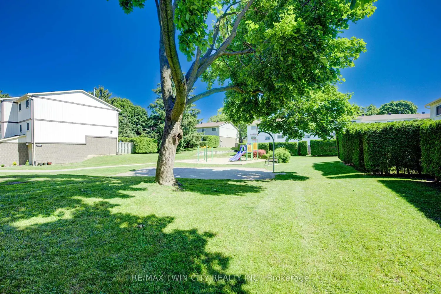 Additional image 18 of 51 Paulander Drive 60