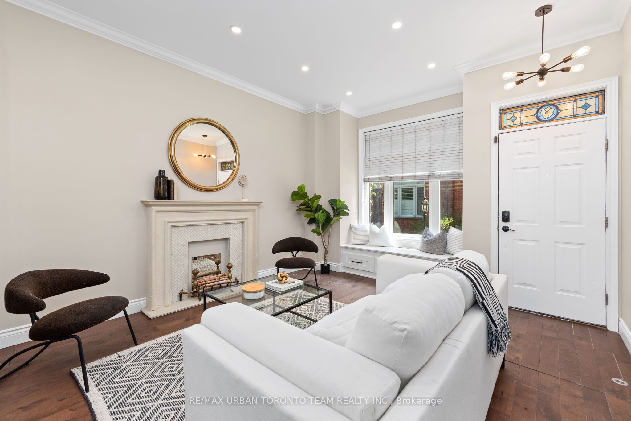 Additional image 4 of 12 Old Primrose Lane, Toronto, ON, M5A 4T1
