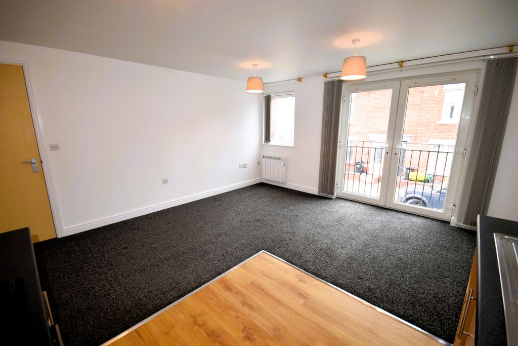 Additional image 4 of 2 bed flat to rentSouth Henry Street, Carlisle CA1
