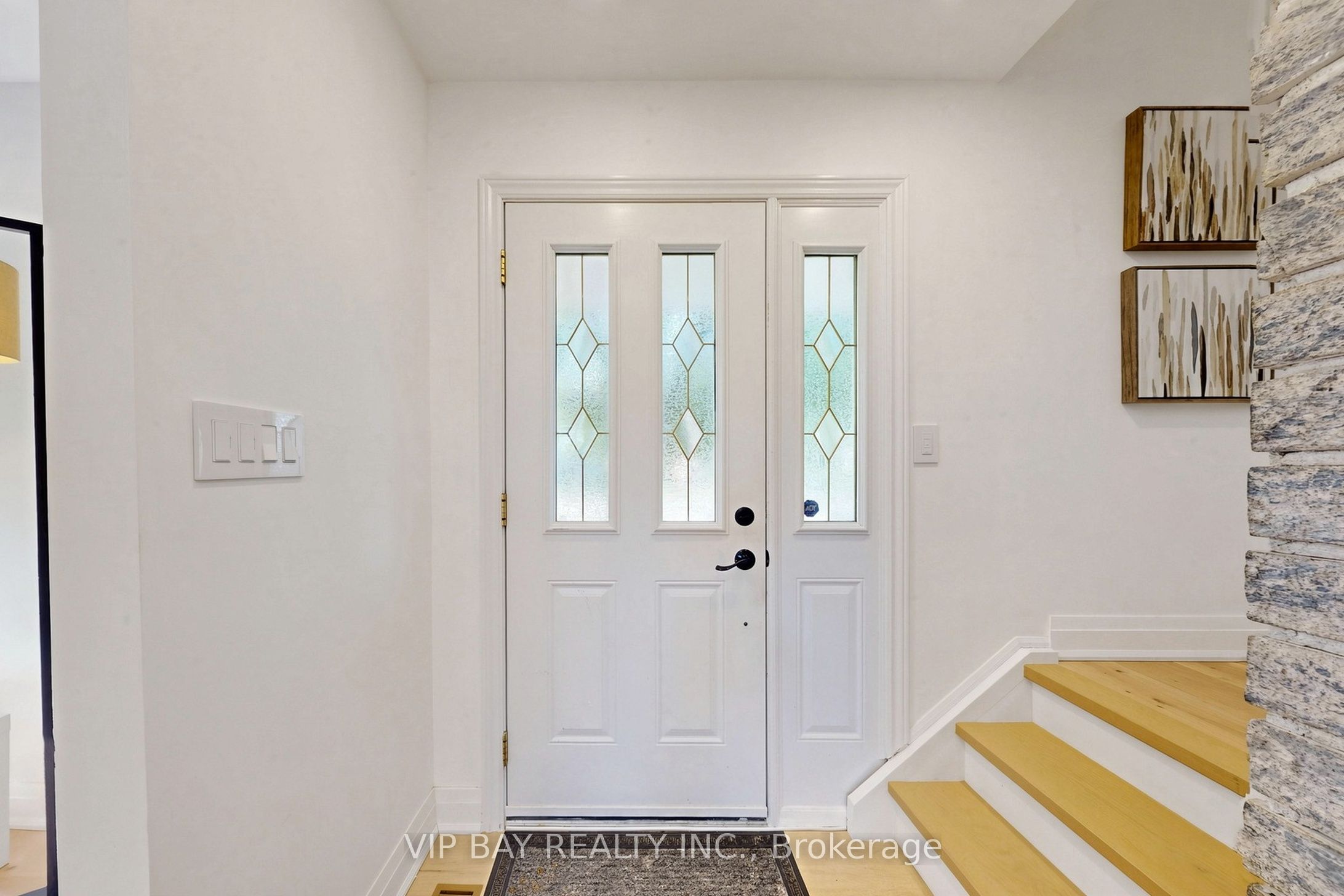 Additional image 3 of 755 Botany Hill Crescent, Newmarket, ON, L3Y 3A7