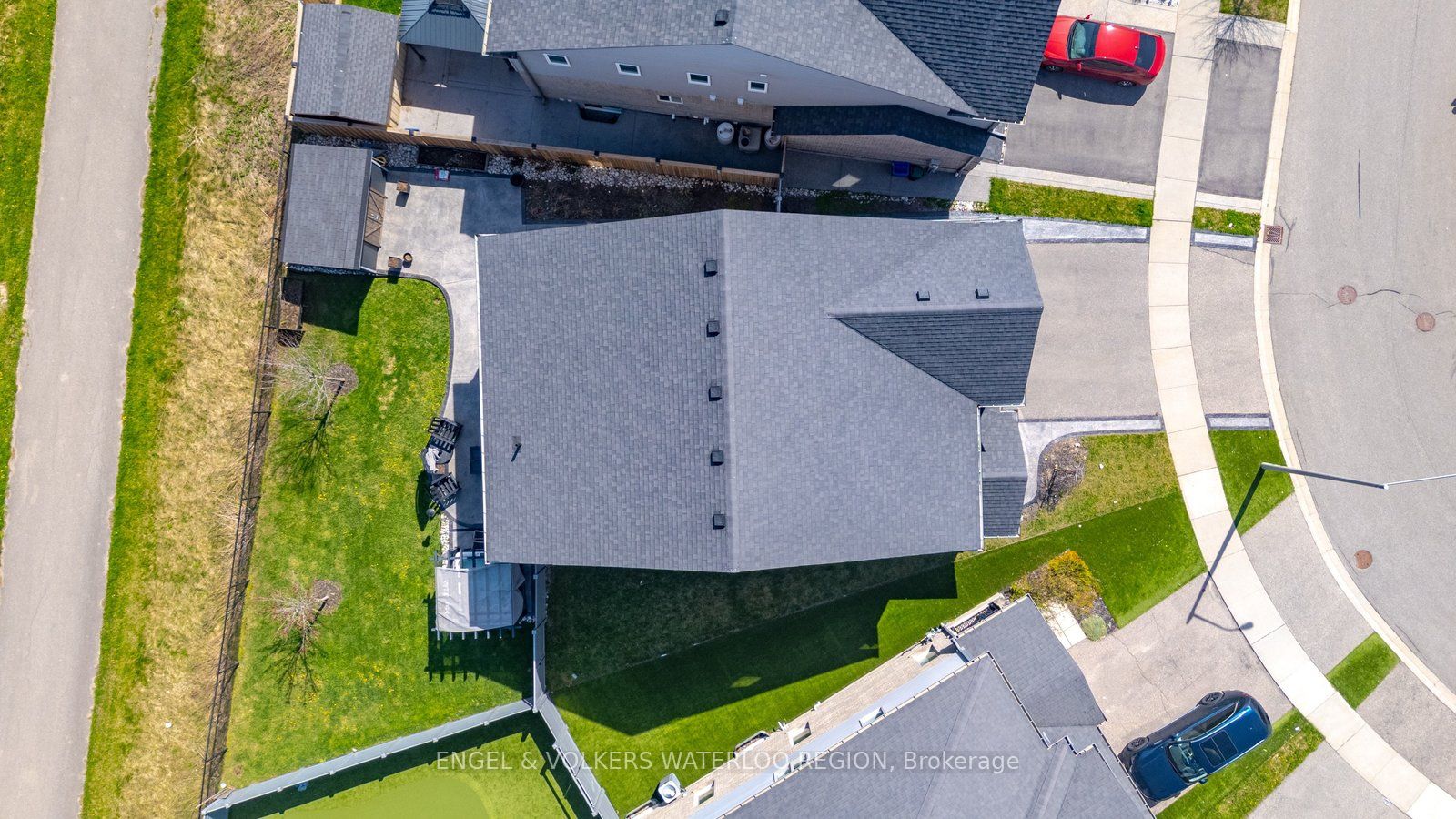 260 Dewdrop Crescent, Waterloo, ON, N2V 0A9 photo 4