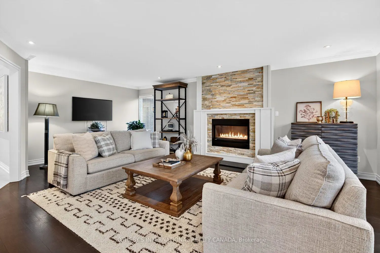 Additional image 8 of 1383 Winterberry Drive