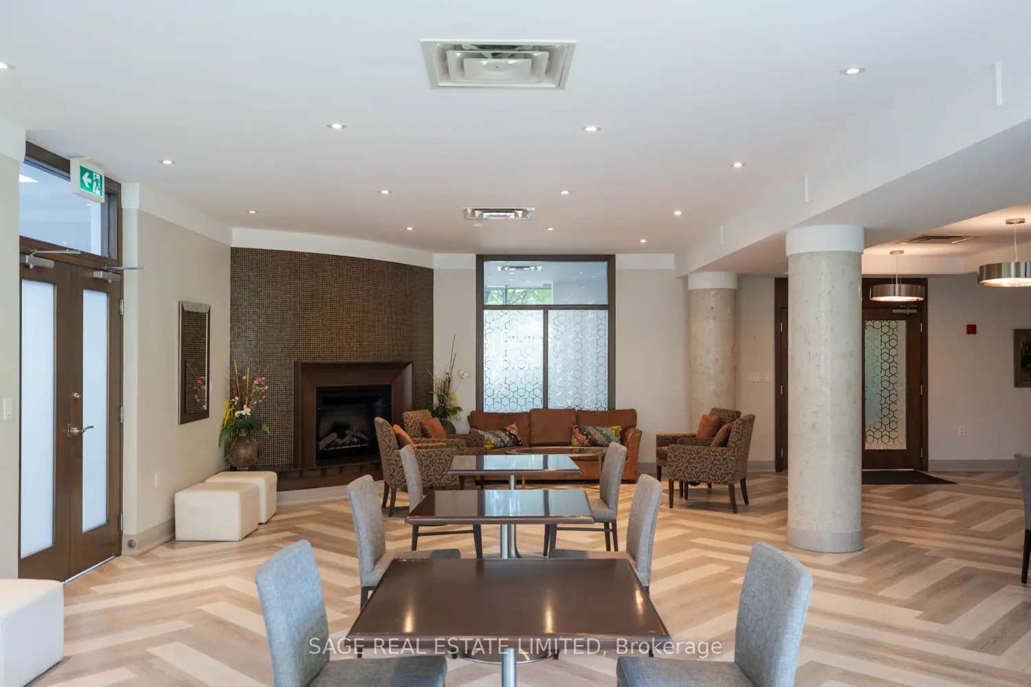 Additional image 19 of 3830 Bathurst Street 606