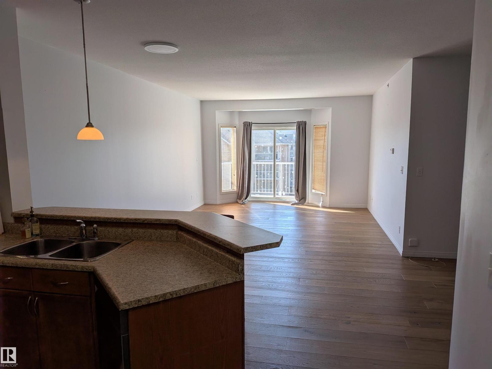 Additional image 2 of 419-4304 139 Avenue NW, Edmonton, AB, T5Y0H6