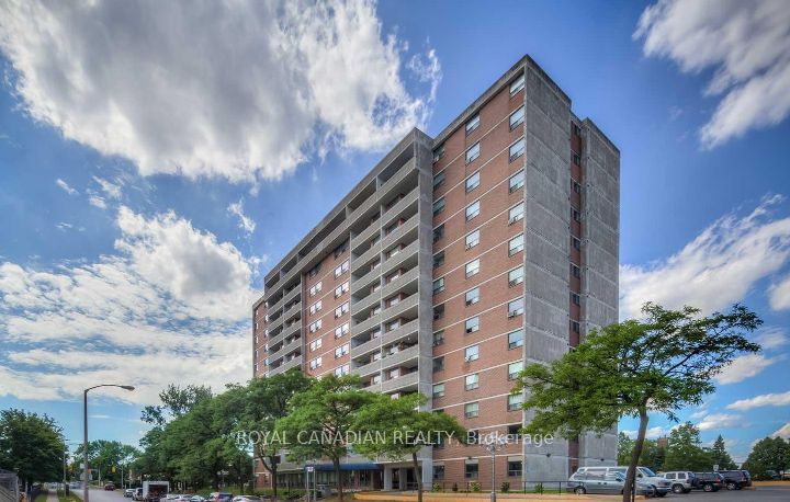 204-20 Gilder Drive, Toronto, ON, M1K 5E1