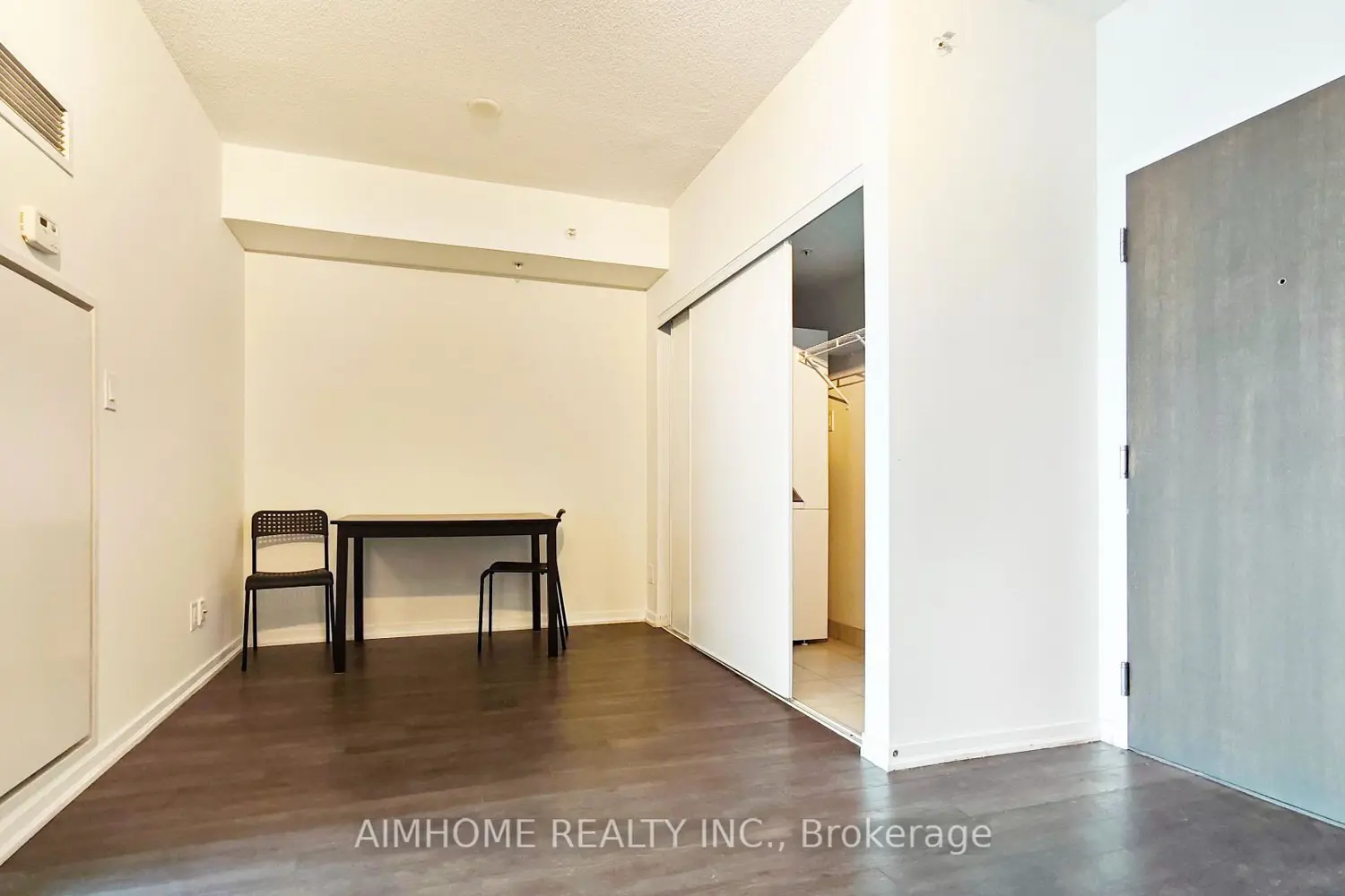 68 Abell Street 1107 photo 5