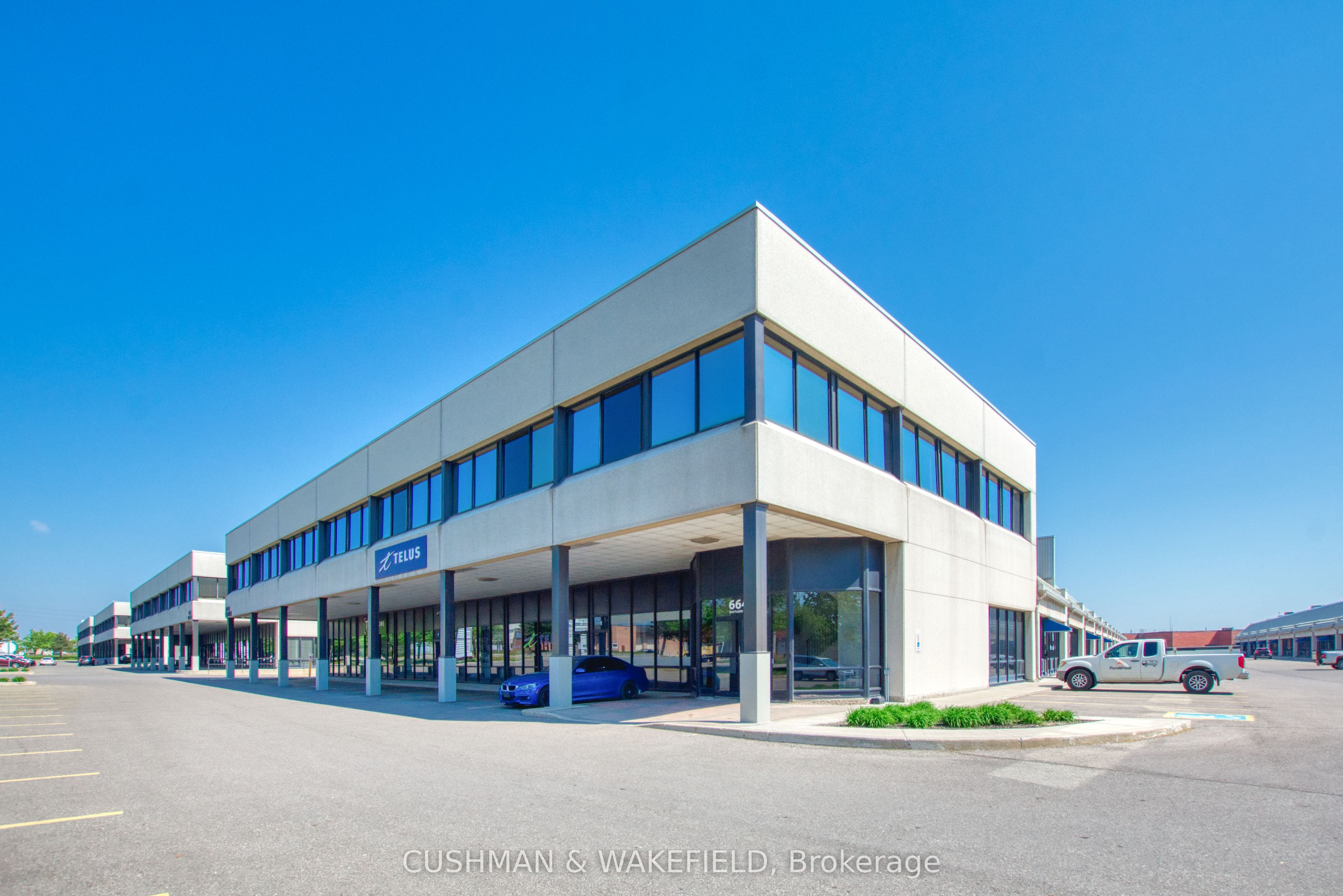 Additional image 2 of Unit E-6645 Tomken Road, Mississauga, ON, L5T 2J6