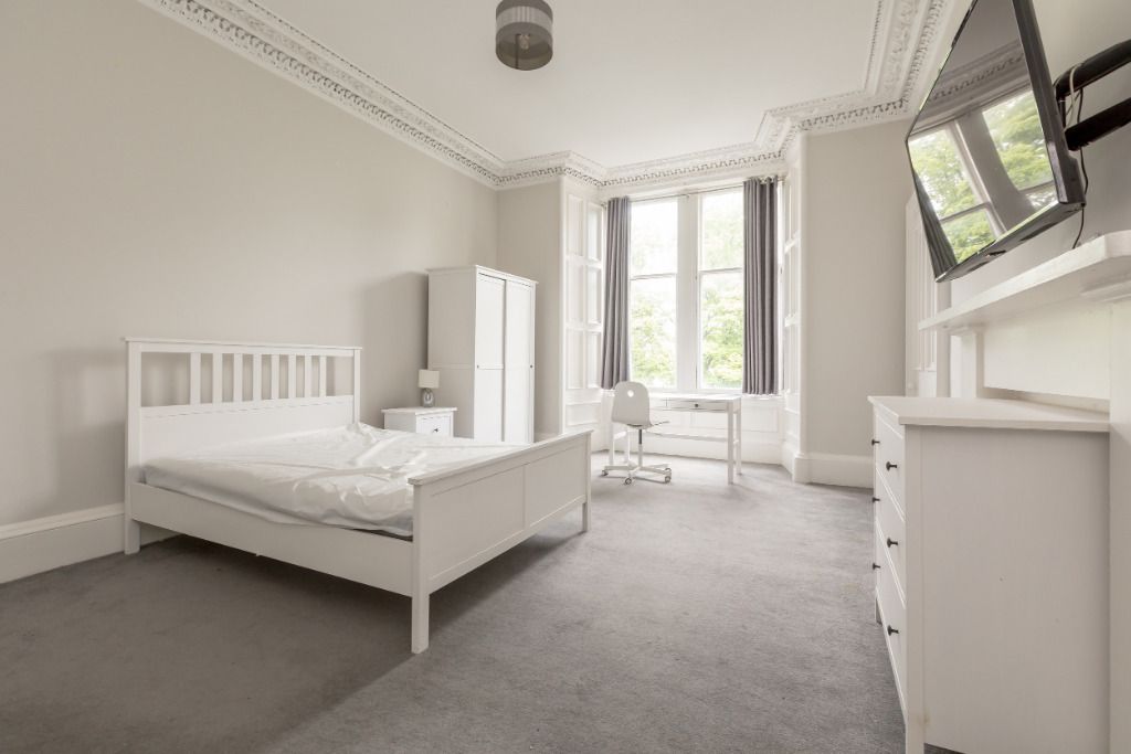 Additional image 4 of 5 bed shared accommodation to rentWarrender Park Road, Marchmont, Edinburgh EH9