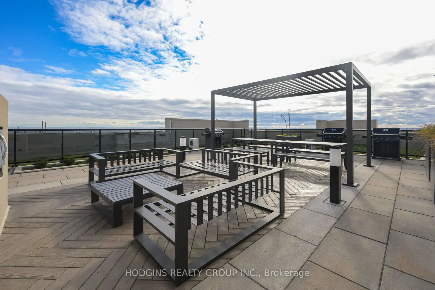Additional image 12 of 1035 Southdown Road 1512