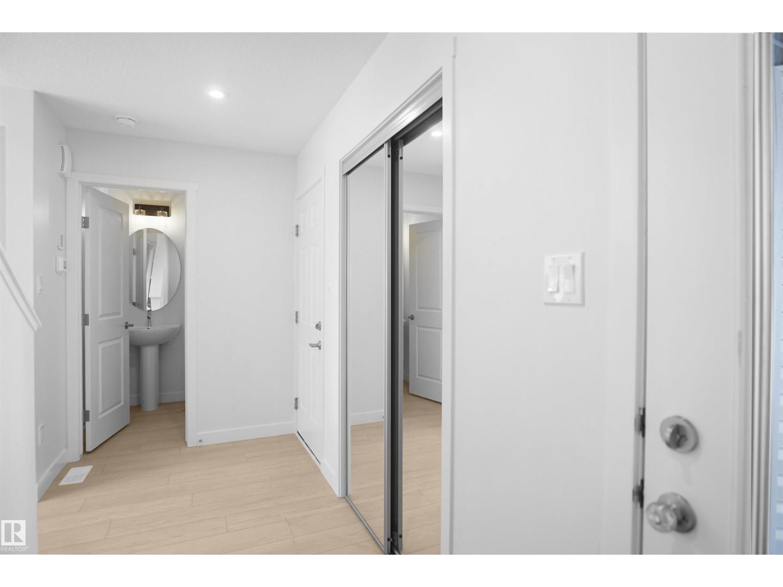 Additional image 3 of 8891 Carson Way SW, Edmonton, AB, T6W5H8