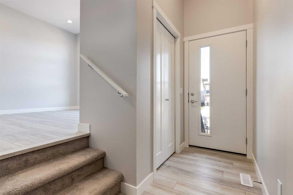 Additional image 3 of 156 Walden Lane SE, Calgary, AB, T2X2A7