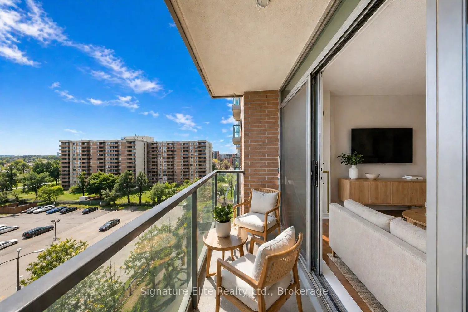 Additional image 9 of 1403 Royal York Road 909