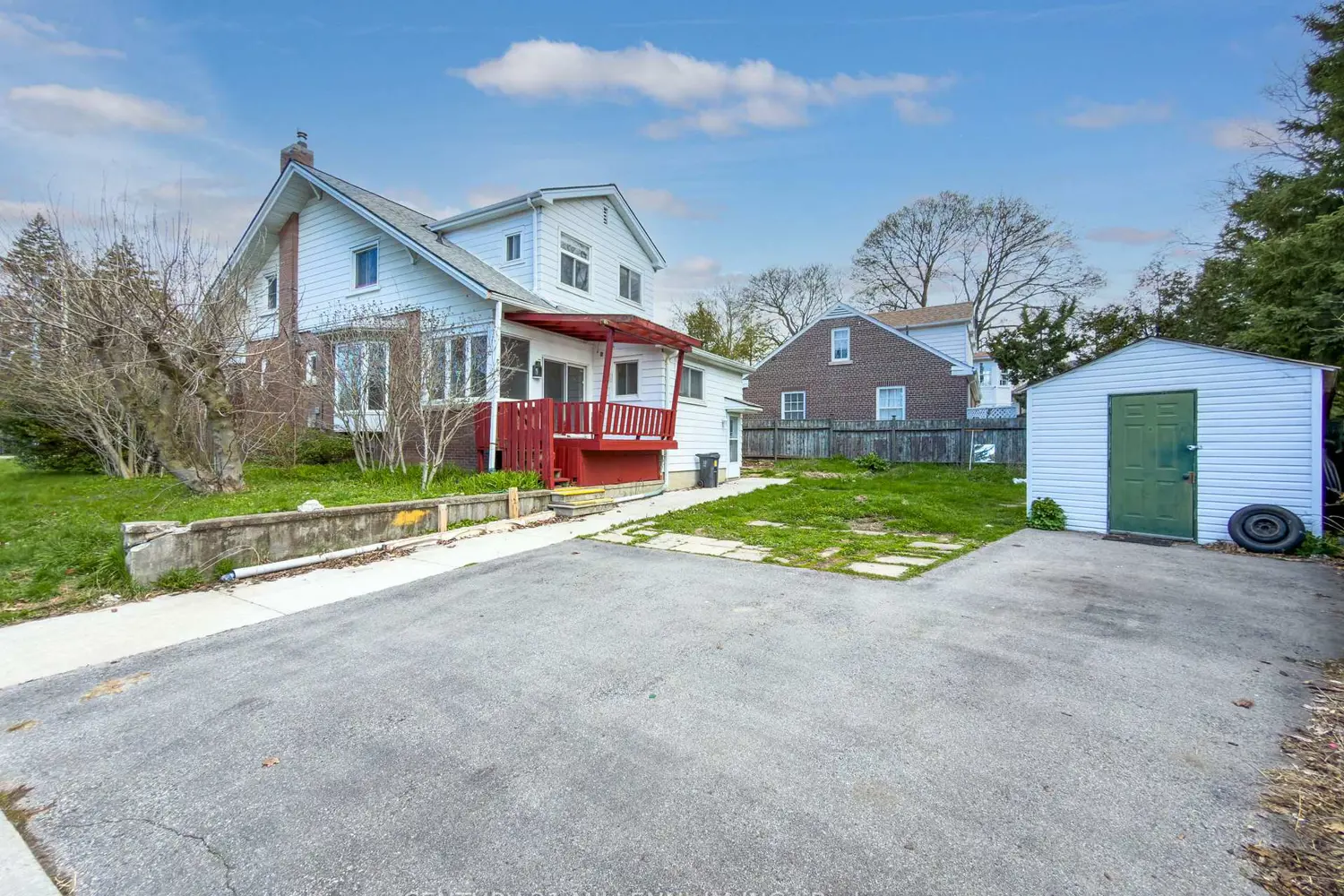 Additional image 20 of 2585 Lake Shore Boulevard
