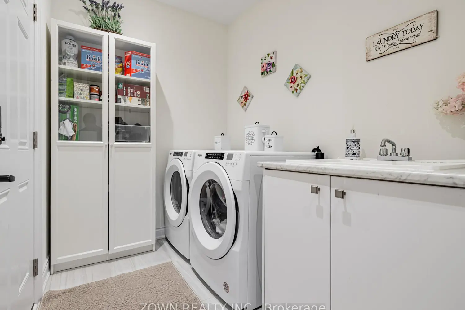 Additional image 8 of 1352 Blackmore Street