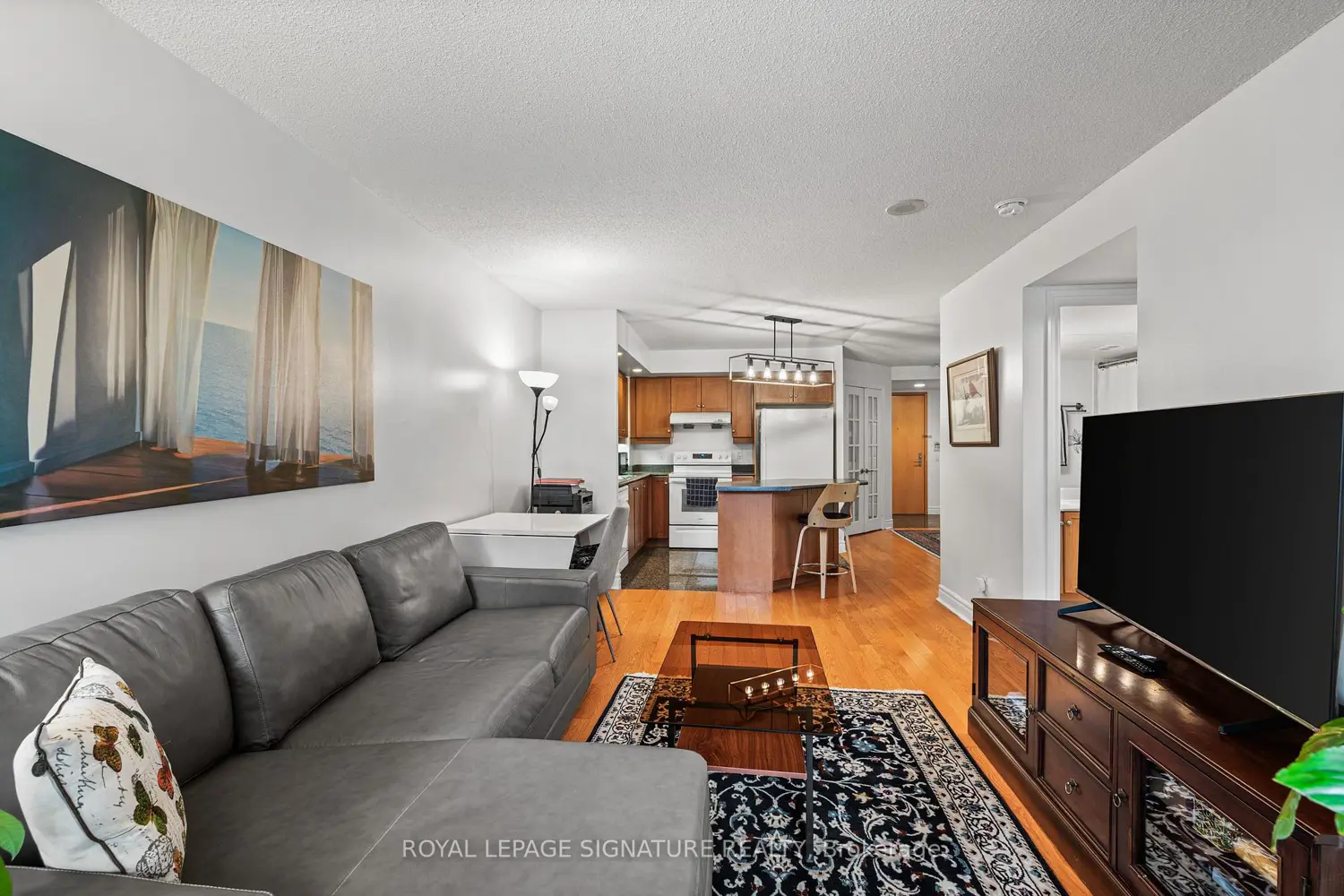 Additional image 9 of 123 Eglinton Avenue 813