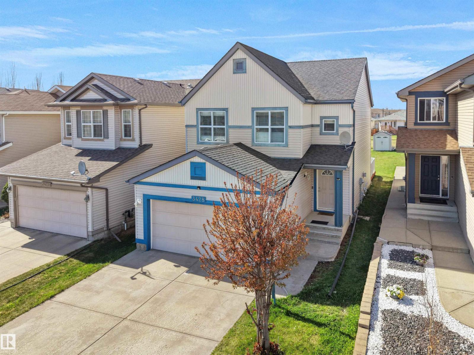 Additional image 2 of 3428 28 Street NW, Edmonton, AB, T6T2A5
