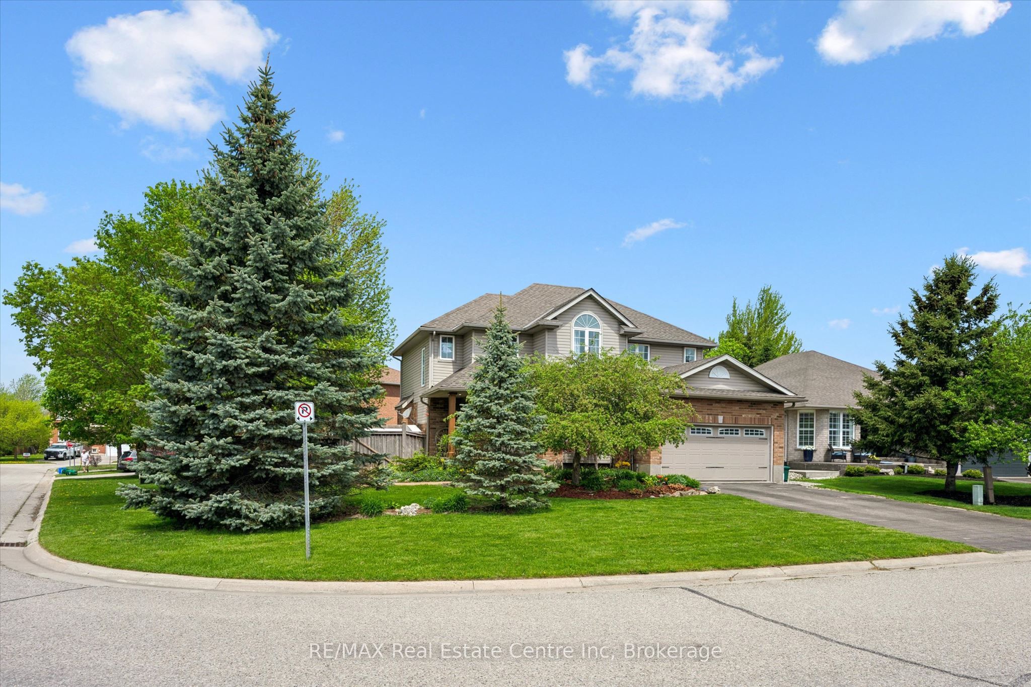 Additional image 3 of 332 Daniel Crescent, Centre Wellington, ON, N0B 1S0